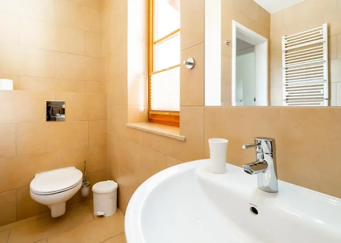 Daire Everysky - Mysliwska *