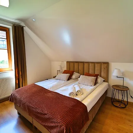 Everysky - Mysliwska * カルパッチ